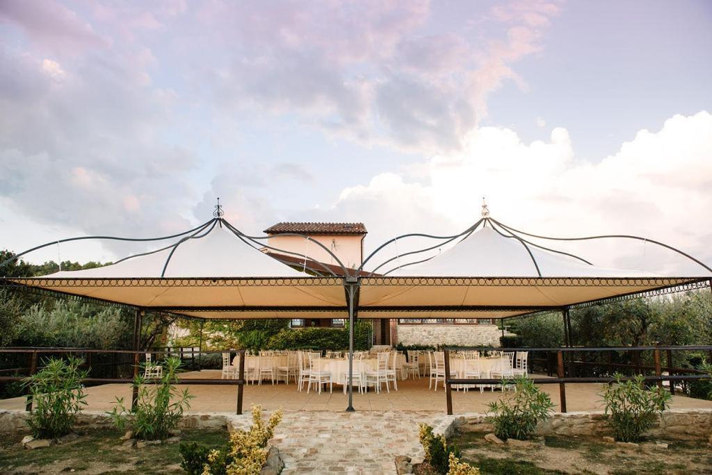 Tenuta Di Forte Sorgnano Gualdo Cattaneo Ngoại thất bức ảnh