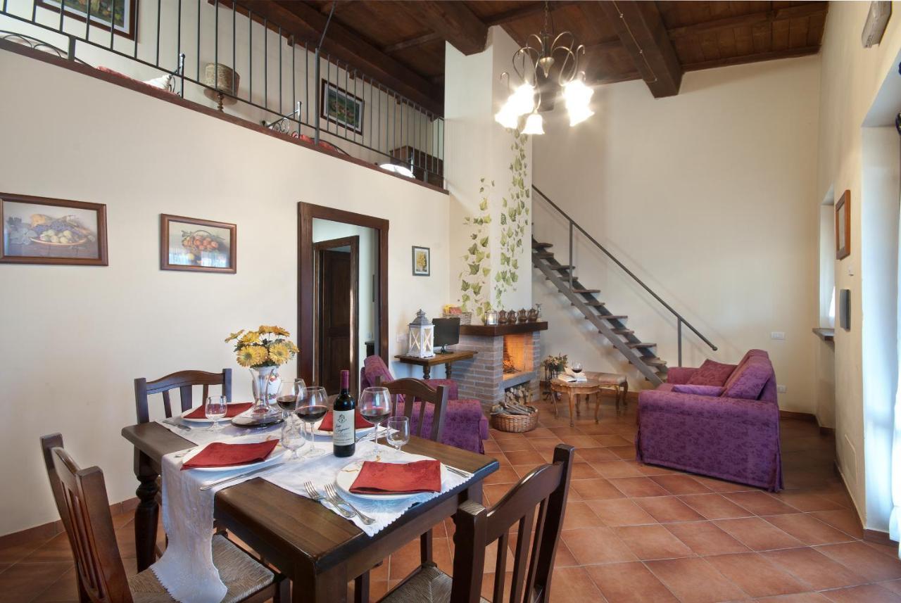 Tenuta Di Forte Sorgnano Gualdo Cattaneo Phòng bức ảnh