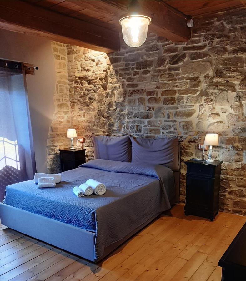 Tenuta Di Forte Sorgnano Gualdo Cattaneo Ngoại thất bức ảnh