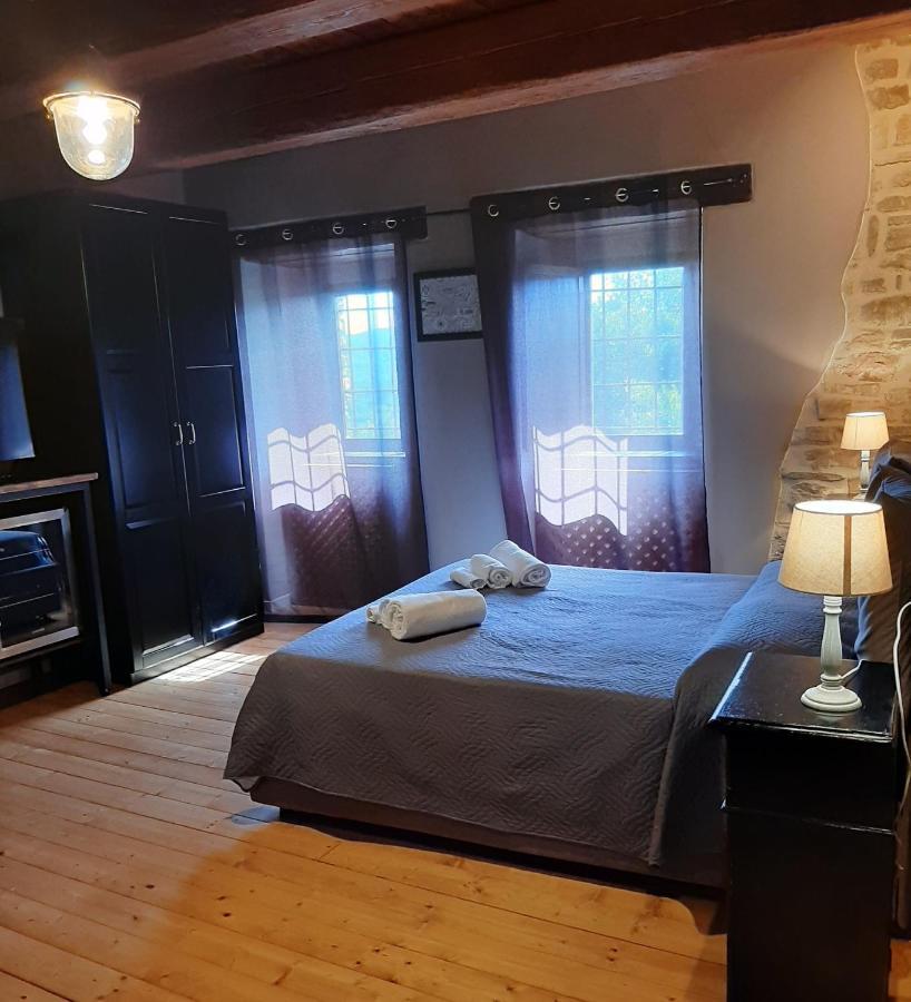 Tenuta Di Forte Sorgnano Gualdo Cattaneo Ngoại thất bức ảnh