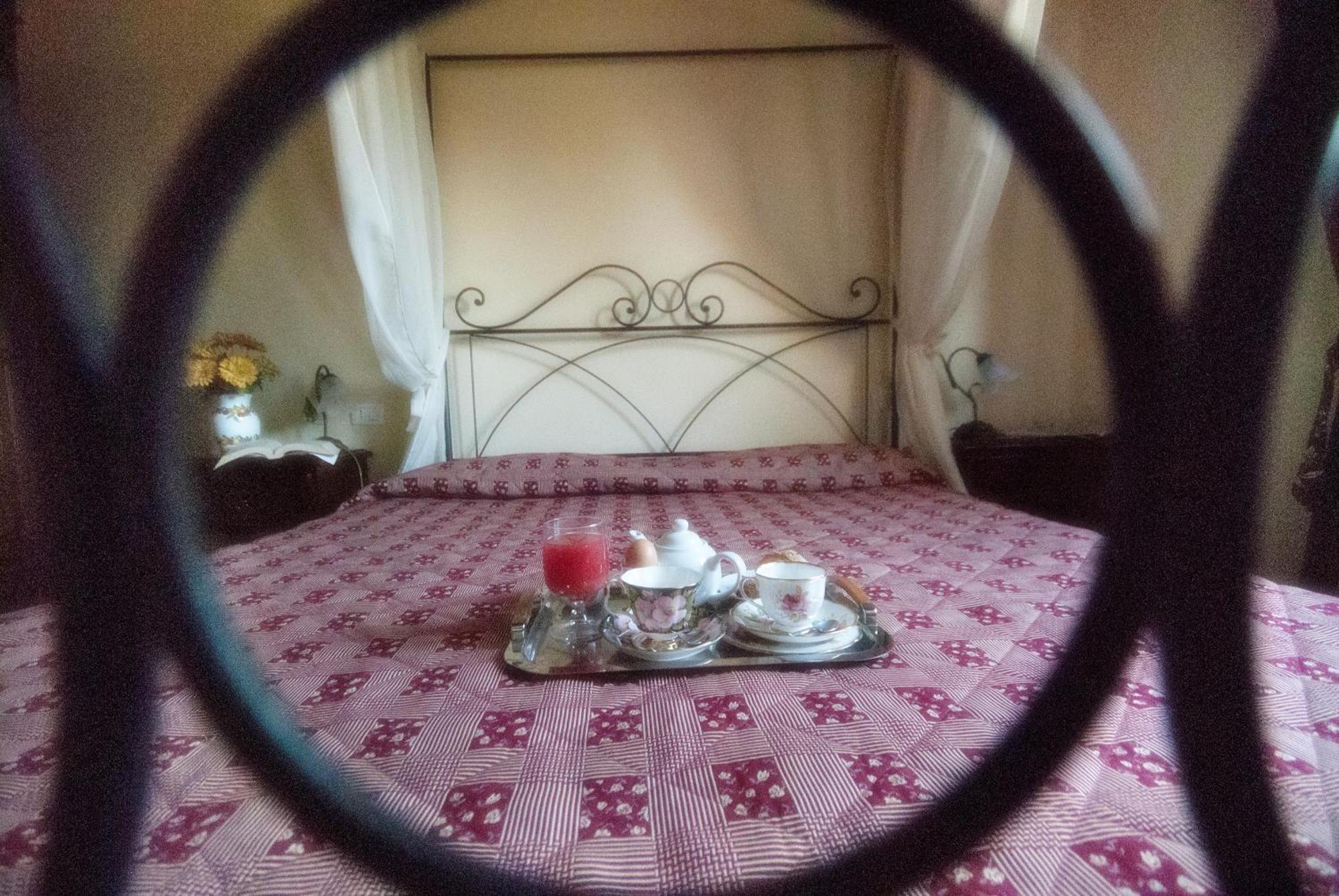 Tenuta Di Forte Sorgnano Gualdo Cattaneo Phòng bức ảnh
